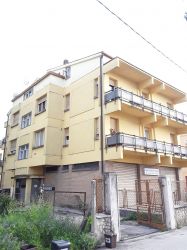 appartamento in affitto a Foligno, Zona Viale Firenze, Via Sabotino