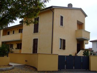 appartamento in affitto a Foligno, Via Scafali