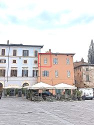 Appartamento in vendita a Foligno - Foligno, Centro Storico, Piazza San Domenico
