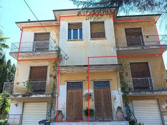 Appartamento in vendita a Foligno - Foligno, Zona Viale Firenze, Via Monte Adamello