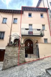 Appartamento in vendita a Sellano - Sellano, Centro Storico, Via Cavour