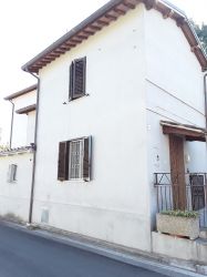 appartamento in a Foligno, loc. Maceratola, Via Monte Falterona