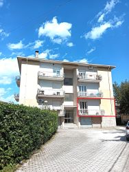 appartamento in a Foligno, Zona Canapè, Via Palombaro