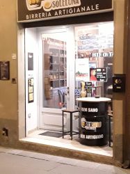 locale in a Foligno, Centro Storico, Via XX Settembre