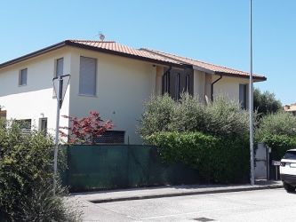 abitazione-indipendente in vendita a Foligno, Localita' Corvia, Via Monte Prefoglio