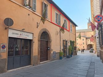 appartamento in vendita a Foligno, Centro Storico, Via Antonio Gramsci