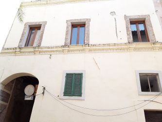 appartamento in vendita a Foligno, Centro Storico, Via Saffi