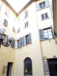 ufficio in vendita a Foligno, centro storico, via Umberto I°